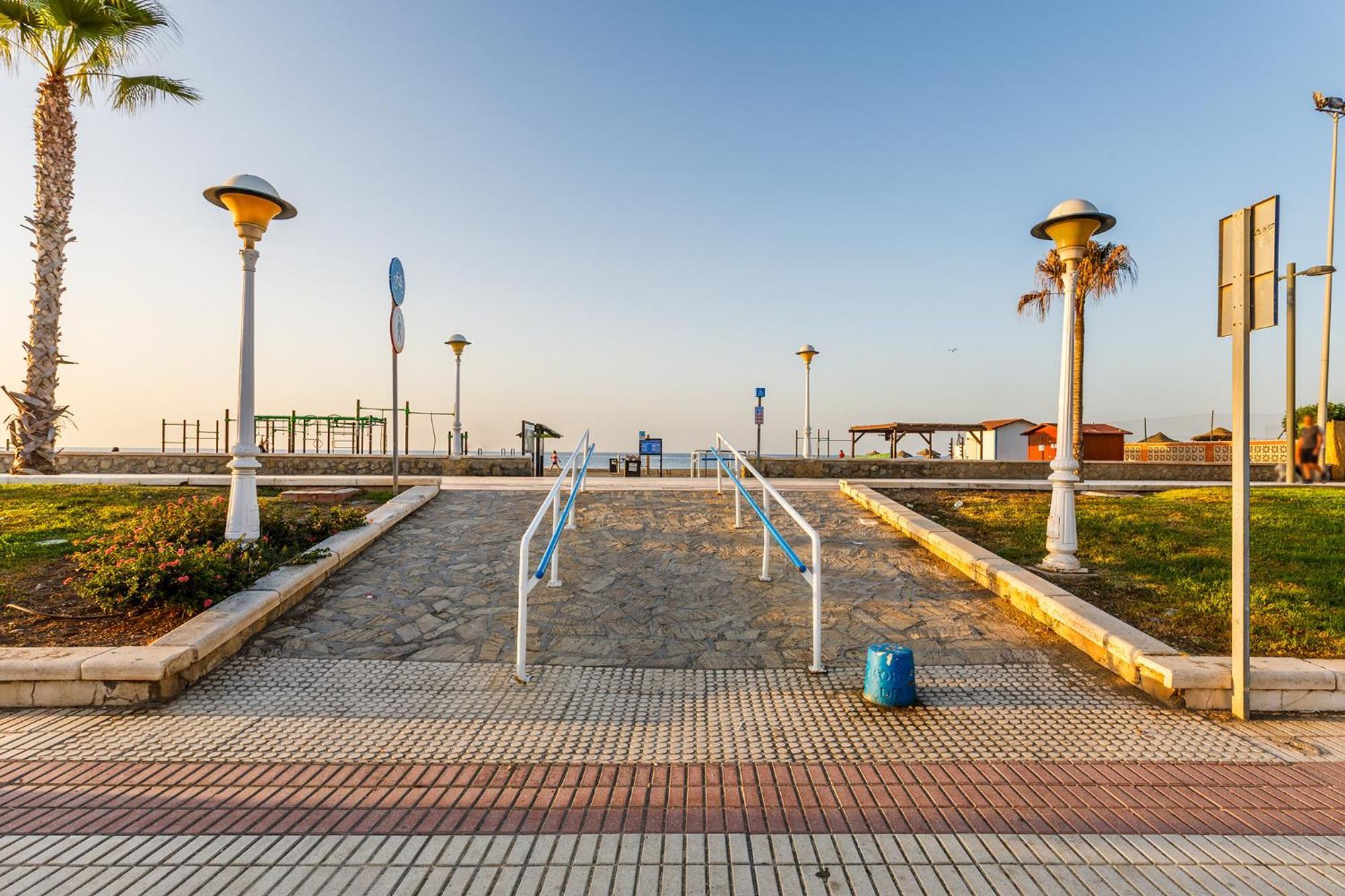 Hotel Torremar - Mares Torre Del Mar Exteriör bild